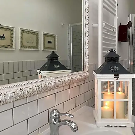 Theodora Bed & Breakfast