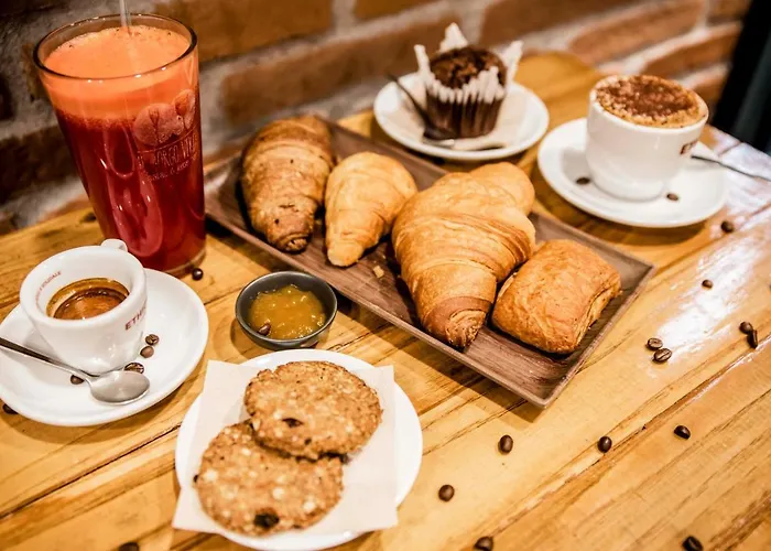 Theodora Bed & Breakfast 3*